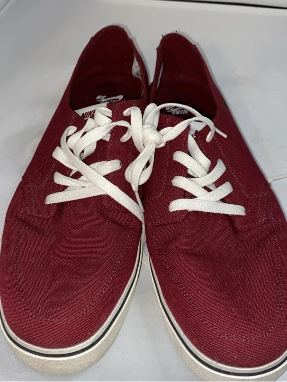 GOOD Nike Men’s SB Skateboard Dark Red Canvas Shoes Size 13 - Picture 6 of 10